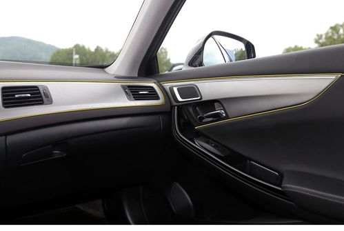 汽車(chē)改裝專用內(nèi)飾裝飾線車(chē)門(mén)面板縫隙裝飾亮條汽車(chē)儀表臺(tái)裝飾線音響cd